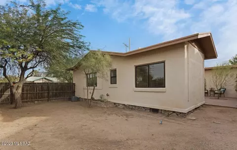 602 E Helen St, Tucson, AZ 85705 photo 15