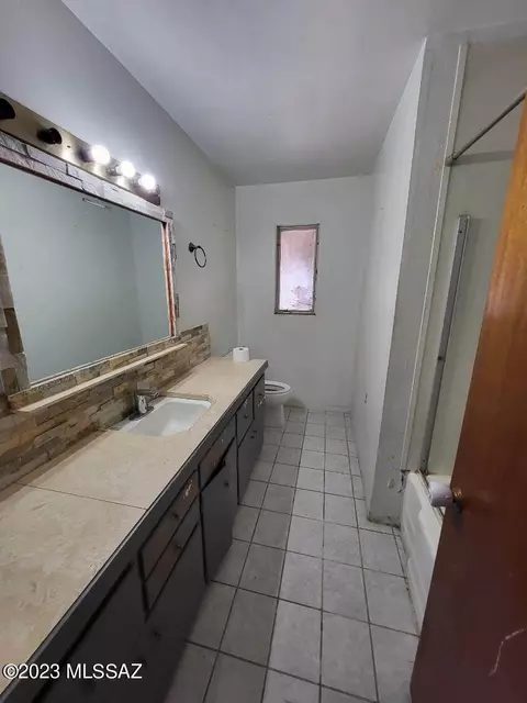 2802 E Glenn St, Tucson, AZ 85716 photo 14
