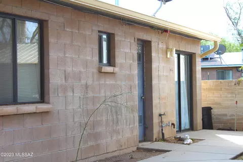 5636 E 26th St, Tucson, AZ 85711 photo 8
