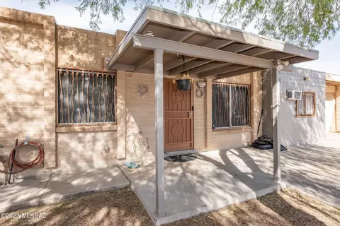 6621 E Victoria St, Tucson, AZ 85730