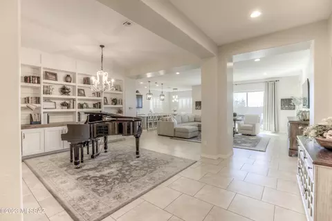 2313 W Capricorn St, Oro Valley, AZ 85742