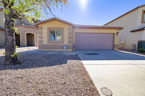 4794 E American Beauty Dr, Tucson, AZ 85756