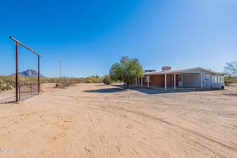 6901 W Michigan St, Tucson, AZ 85735