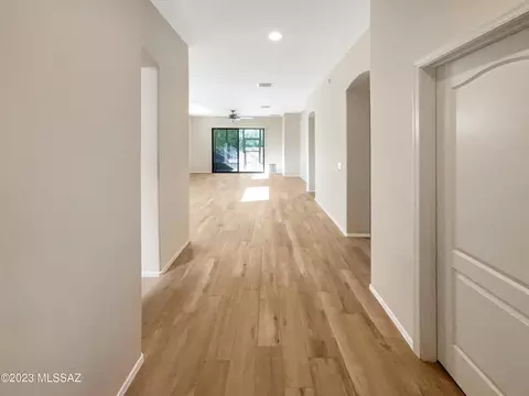 10458 S Drifter Ranch Pl, Vail, AZ 85641 photo 5