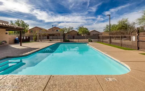 8403 S Otis Dr, Tucson, AZ 85747 photo 32