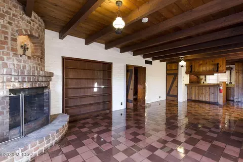 1302 E Roger Rd, Tucson, AZ 85719 photo 17