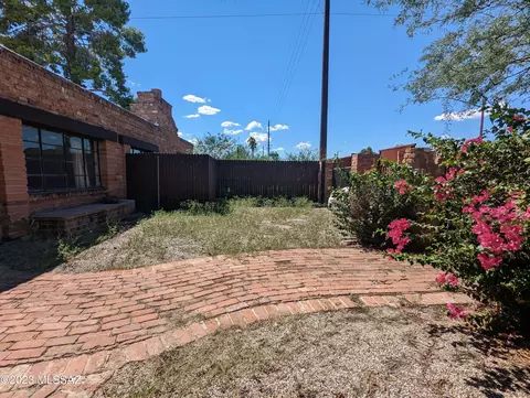 1302 E Roger Rd, Tucson, AZ 85719 photo 43