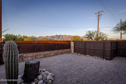 1302 E Roger Rd, Tucson, AZ 85719 photo 44