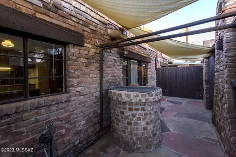 1302 E Roger Rd, Tucson, AZ 85719 photo 41