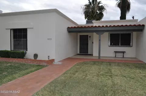 5742 E Grant Rd, Tucson, AZ 85712