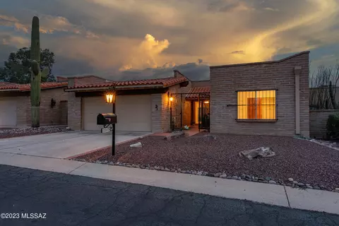 1507 W Sendero Siete, Tucson, AZ 85704