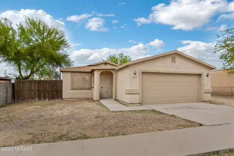3917 E Dover Stra, Tucson, AZ 85706