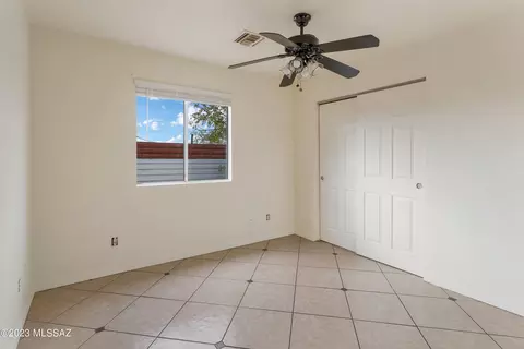 3917 E Dover Stra, Tucson, AZ 85706 photo 17