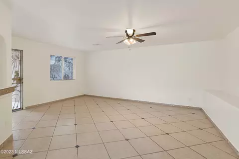 3917 E Dover Stra, Tucson, AZ 85706 photo 9