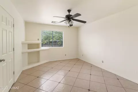 3917 E Dover Stra, Tucson, AZ 85706 photo 8