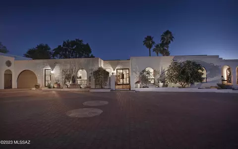 4525 E Coronado Dr, Tucson, AZ 85718