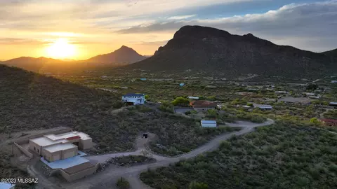 3939 W Coyote Ridge Trl, Tucson, AZ 85746