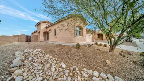 449 S Stone Bench Rd, Vail, AZ 85641