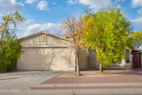 3075 E Calle Rabida, Tucson, AZ 85706