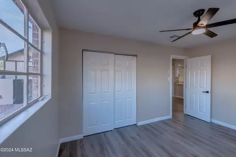 Bedroom - 4318 E Cooper Cir, Tucson, AZ 85711 photo 2 of 2