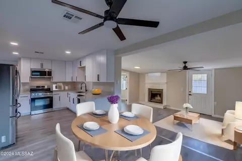 Dining - 4318 E Cooper Cir, Tucson, AZ 85711 photo 1 of 2