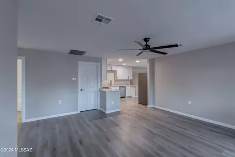 Dining - 4318 E Cooper Cir, Tucson, AZ 85711 photo 2 of 2