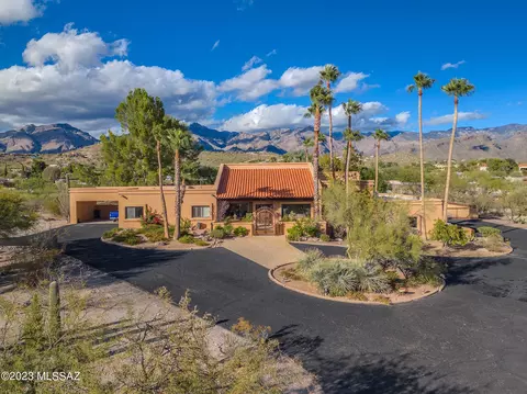 3555 N Pantano Rd, Tucson, AZ 85750