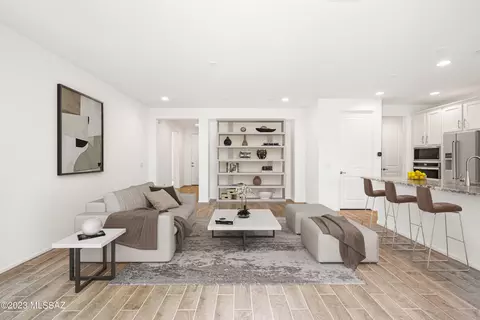 9719 E Carr Peak Trl, Tucson, AZ 85747