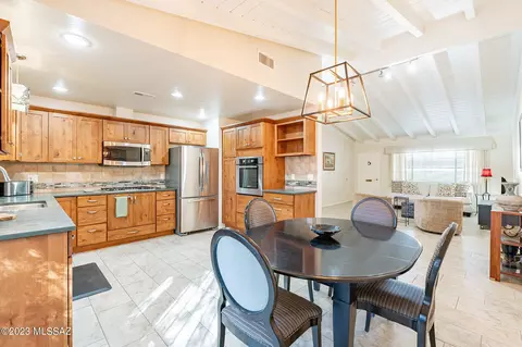 168 S Randolph Way, Tucson, AZ 85716