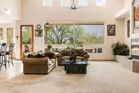 9814 E Fire Agate Pl, Tucson, AZ 85749 photo 12