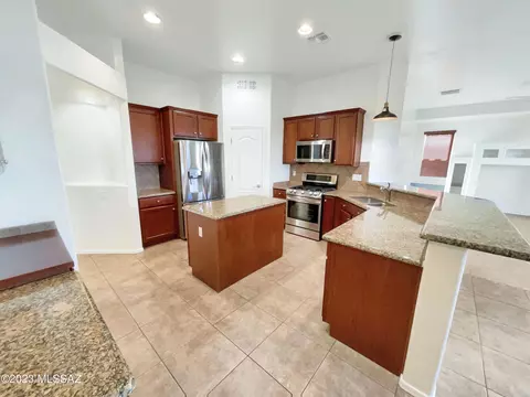 13646 E Aviara Pl, Vail, AZ 85641 photo 8