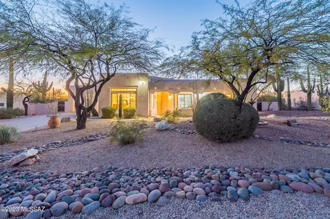 9911 N Sumter Creek Pl, Tucson, AZ 85742