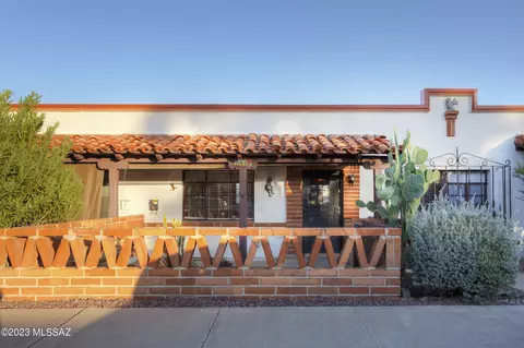 291 S Paseo Madera #B, Green Valley, AZ 85614