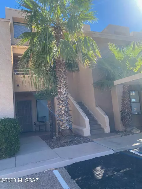 5675 N Camino Esplendora #5226, Tucson, AZ 85718
