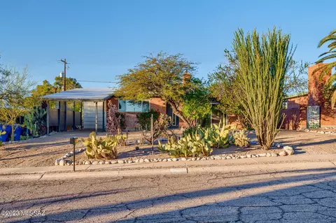 5011 E 13th St, Tucson, AZ 85711