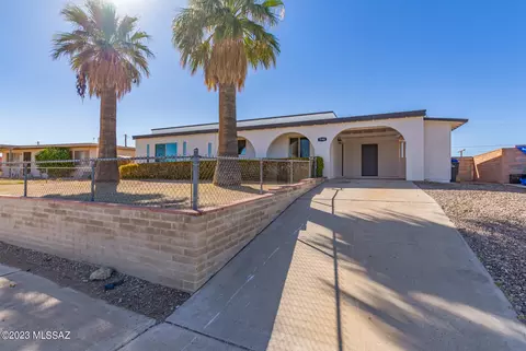 7148 S Susana Dr, Tucson, AZ 85756