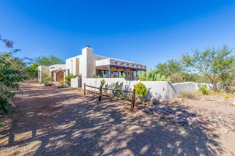 4 Figueroa Ct, Tubac, AZ 85646