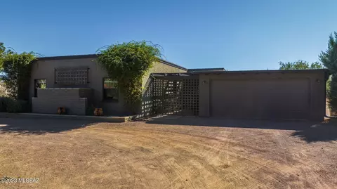 5 Circulo Nomada, Tubac, AZ 85646