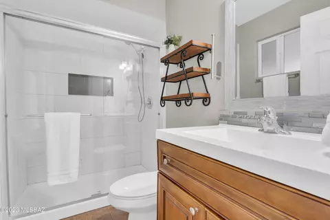 8263 E Winnepeg Pl, Tucson, AZ 85730 photo 9
