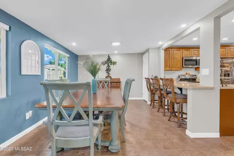 8263 E Winnepeg Pl, Tucson, AZ 85730 photo 16