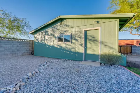 8263 E Winnepeg Pl, Tucson, AZ 85730 photo 19