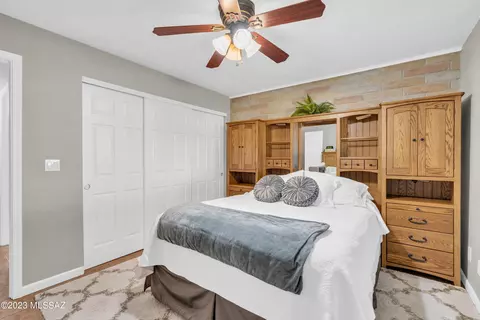 8263 E Winnepeg Pl, Tucson, AZ 85730 photo 7
