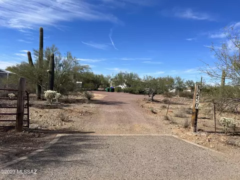 3250 S Lead Flower Ave, Tucson, AZ 85735