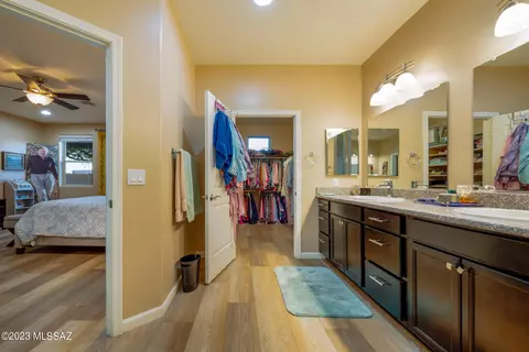Bath - 7041 E 2nd St, Tucson, AZ 85710 photo 2 of 5