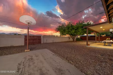 View/Area - 7041 E 2nd St, Tucson, AZ 85710 photo 1 of 1