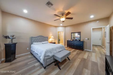 Bedroom - 7041 E 2nd St, Tucson, AZ 85710 photo 1 of 5