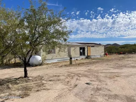 14200 Avenida Stallion, Sahuarita, AZ 85629