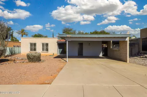 9249 E 29th St, Tucson, AZ 85710