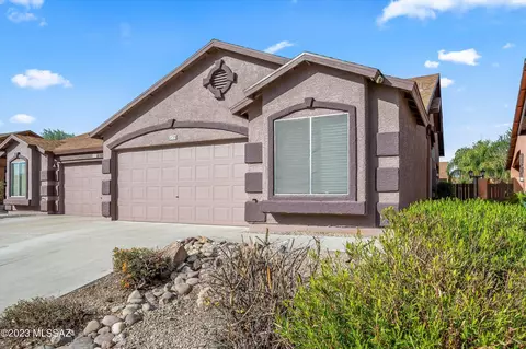 2125 E Calle Gran Desierto, Tucson, AZ 85706
