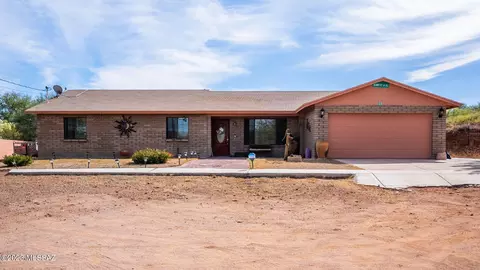83 Alami Ct, Rio Rico, AZ 85648